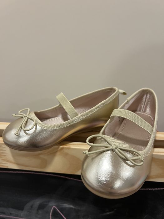 Детска Рокля  + обувчици