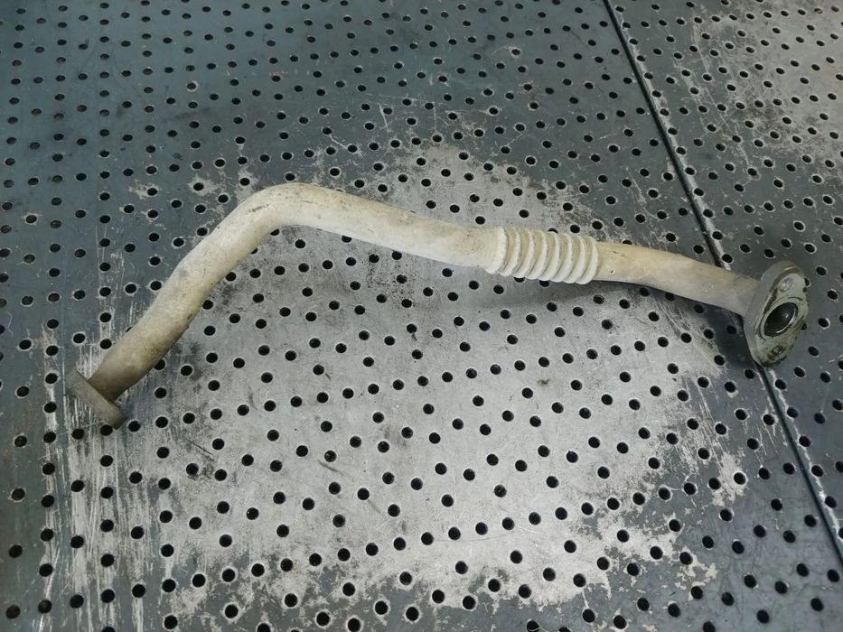 conducta ulei auris e15  1.4 d-4d 2007