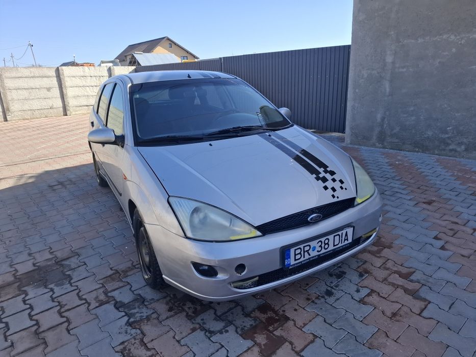 Ford Focus 1.8 benzina