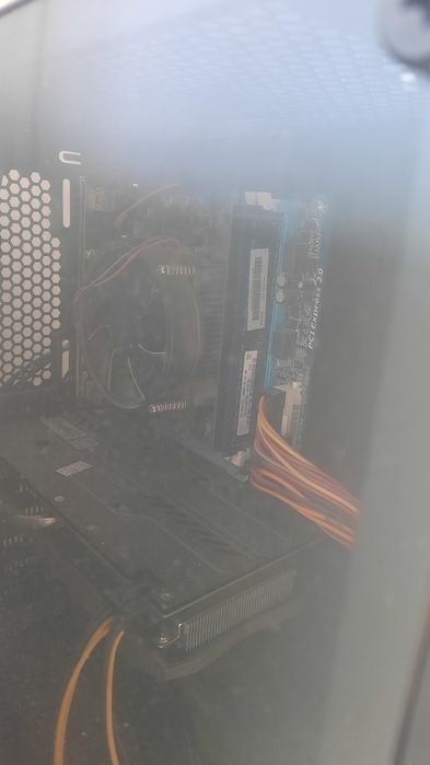 Продаю Компьютер