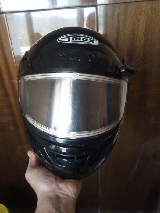 Екипировка за моторна шейна