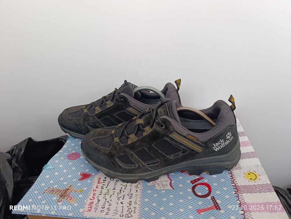 Jack Wolfskin TEXAPORE''оригинални туристически обувки 46 номер