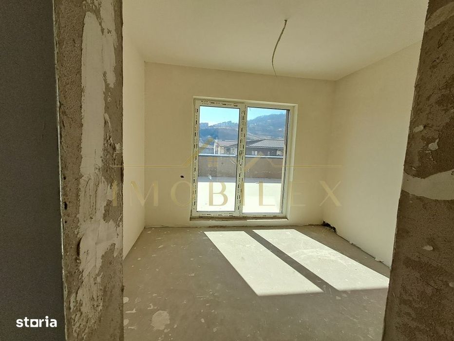 Apartament 4 camere, bloc nou, terasa 88 mp