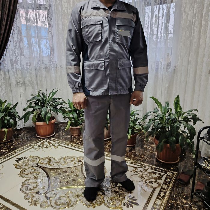 Продаётся спецодежда