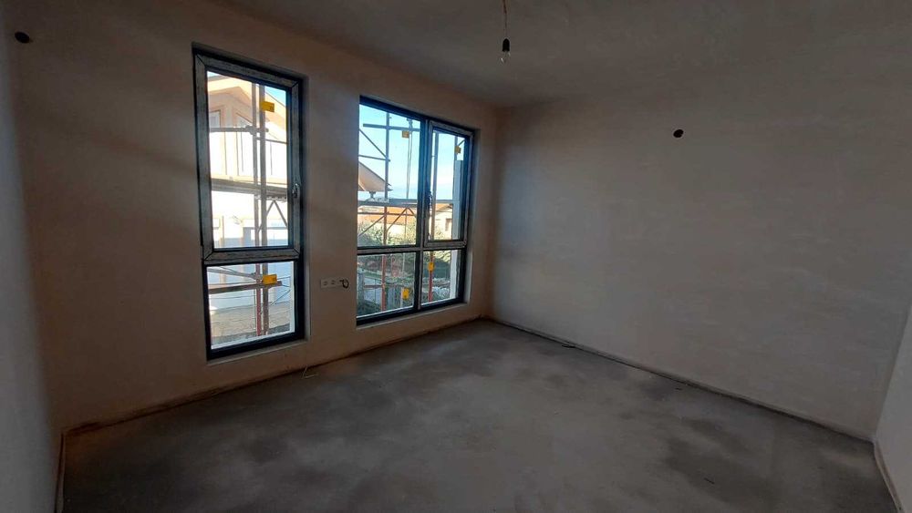 Продава се Двустаен апартамент в с. Минерални бани, Област Хасково - 77 кв.м за 596 €/кв.м - Снимка #2