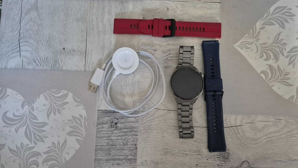 Смарт часовник Huawei GT3 pro