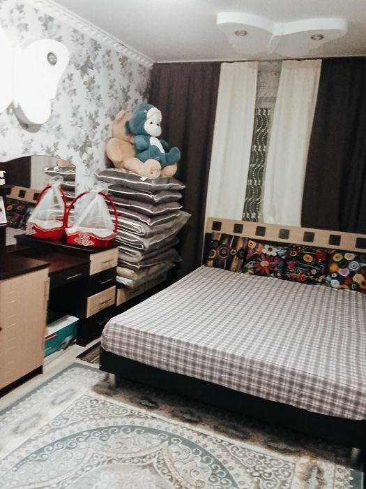 Продам  2 комнатную квартиру.