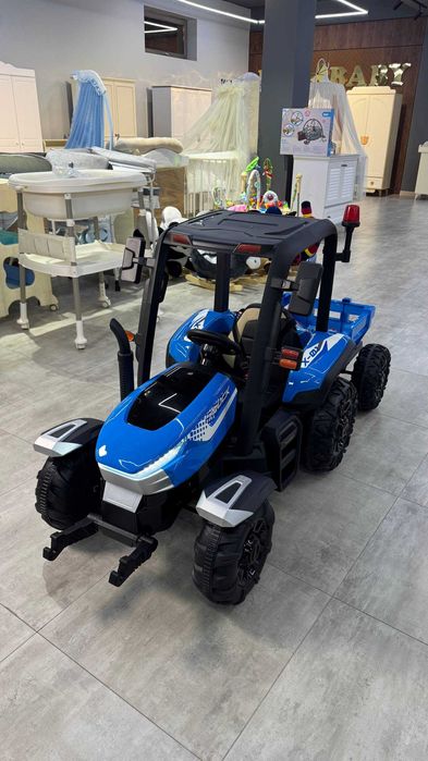 Bolalar mashinasi Traktor siniy traktor dostavka bor