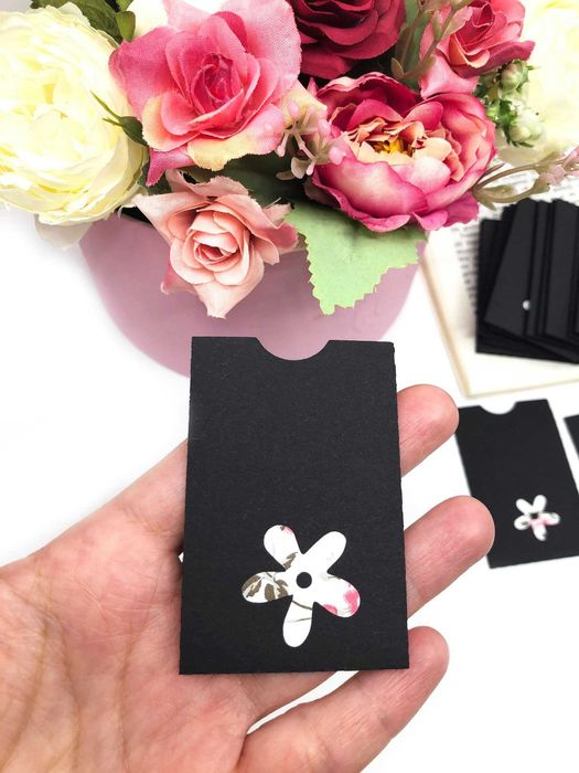 Pungulite si plicuri mici din hartie colorata