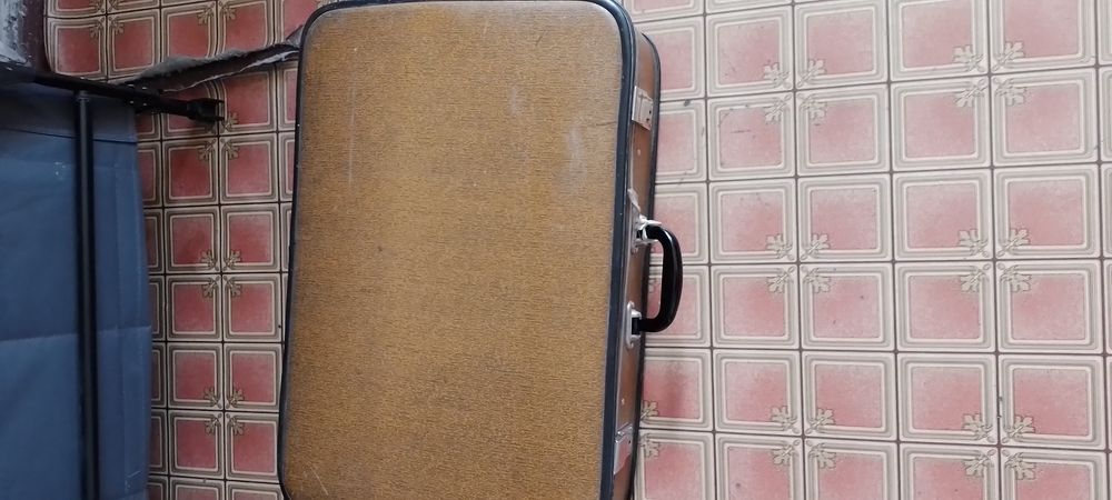 Продам советски чимодан