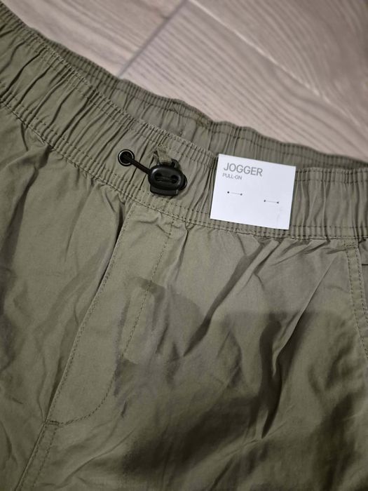 Pantaloni h&m baieti noi marimea 158 12-13 ani