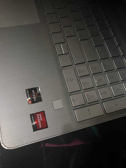 Ноутбук HP Ryzen5