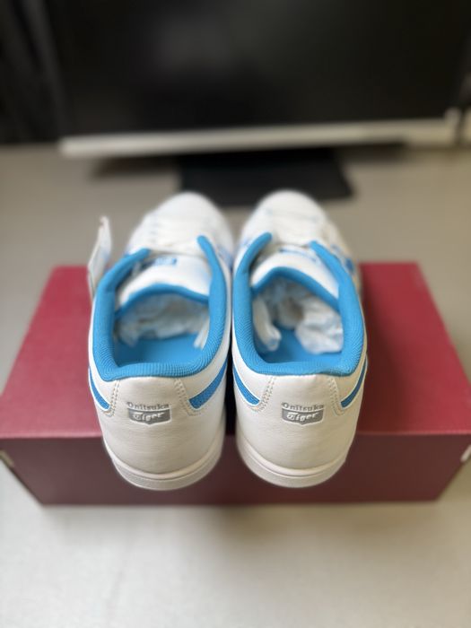 Onitsuka Tiger Larally GS C4C7Y-0141 EU 38 нови