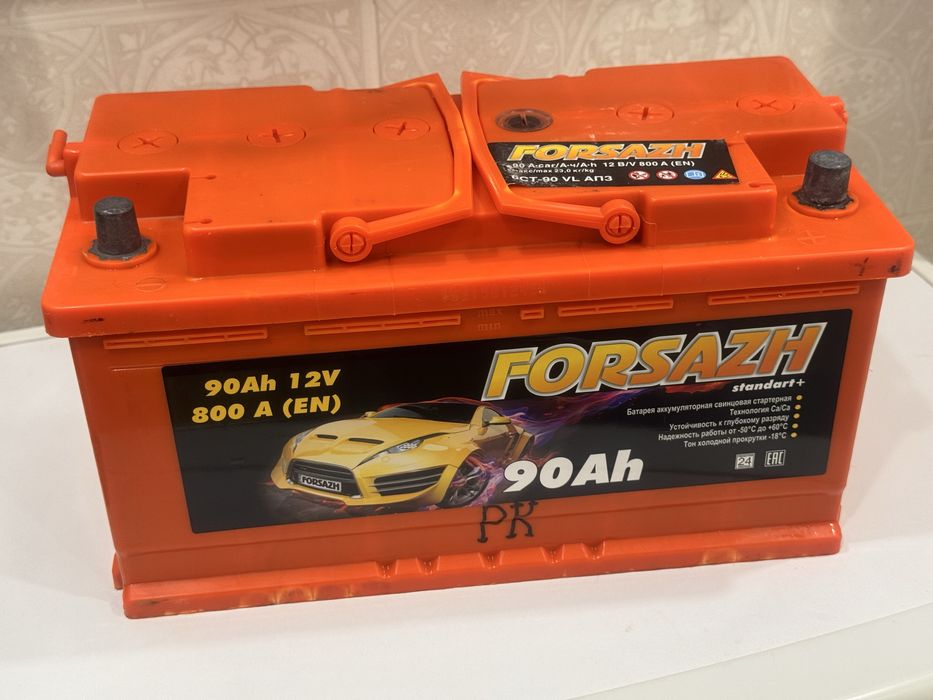 Автомобильный аккумулятор 90 Ач; 800 А