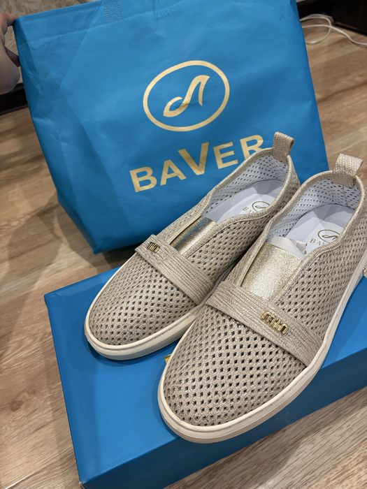 Продам обувь бренд Baver