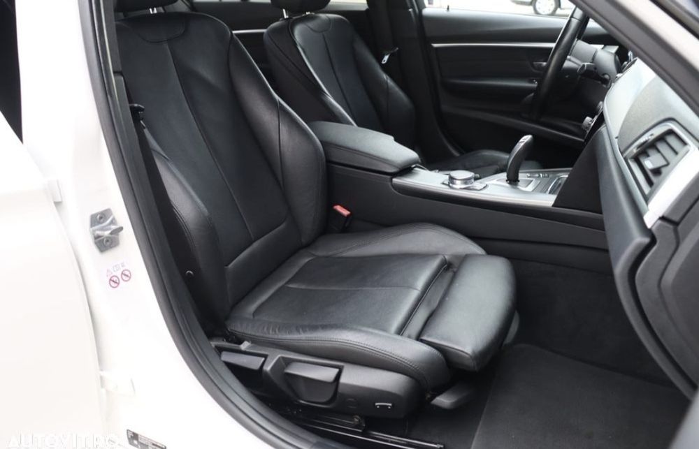 BMW Seria 3 / 330E iPerformance - 252 cp - Plug-In Hybrid / M- Sport