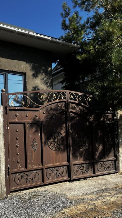 ворота тиімді бағада мықты, қалың темірден