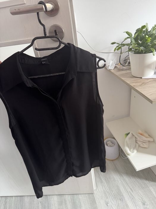 Cămașă fără mâneci Forever 21, neagră, mărimea M