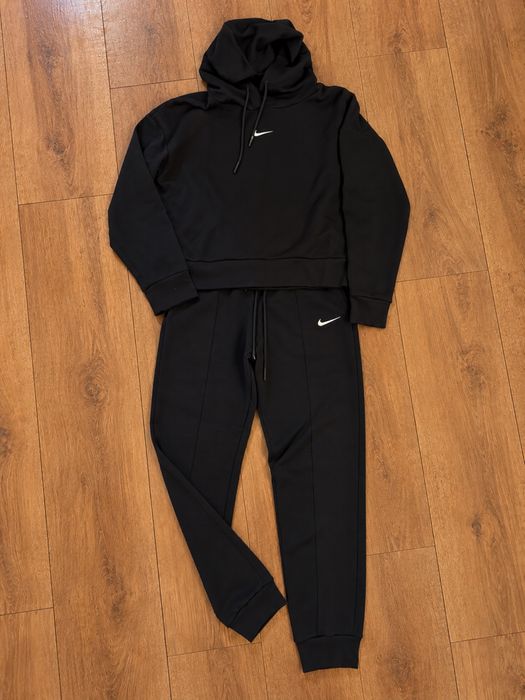 Дамски Комплект Nike М размер