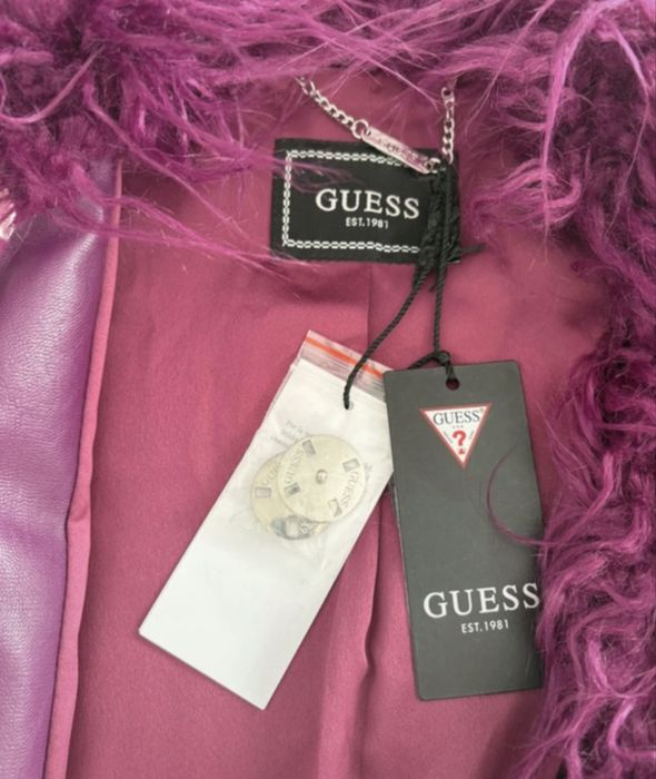 Haina de Blana Guess Originala noua cu eticheta