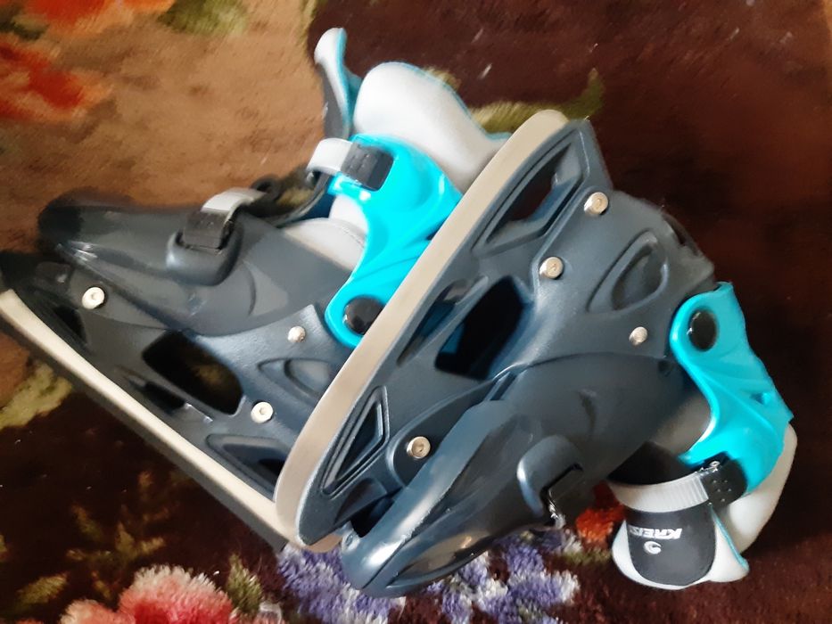 Продам коньки размер 37-40