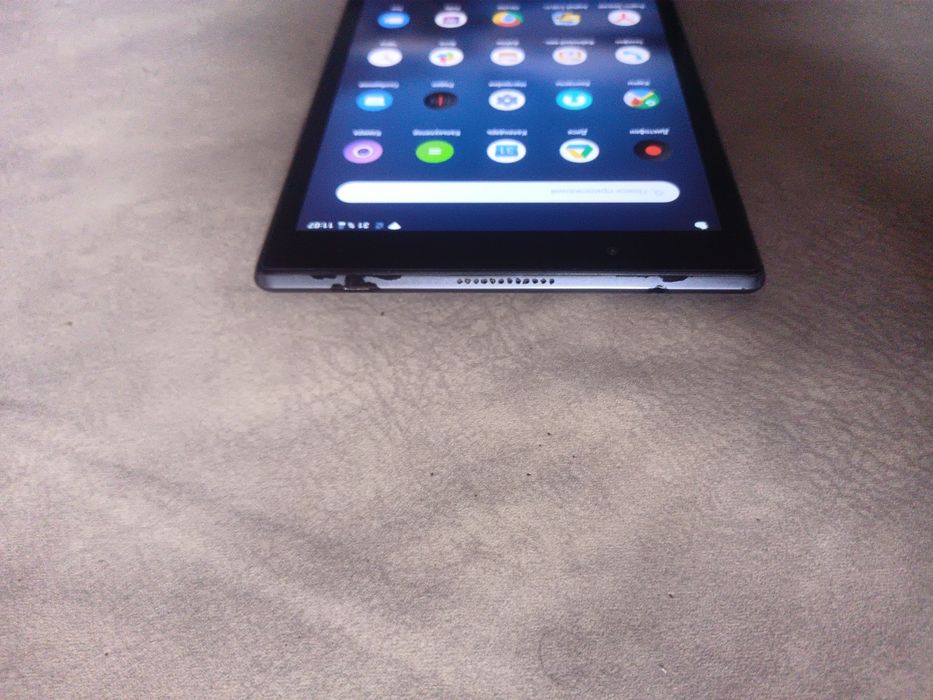 Планшет lenovo tab 4   TB8504x