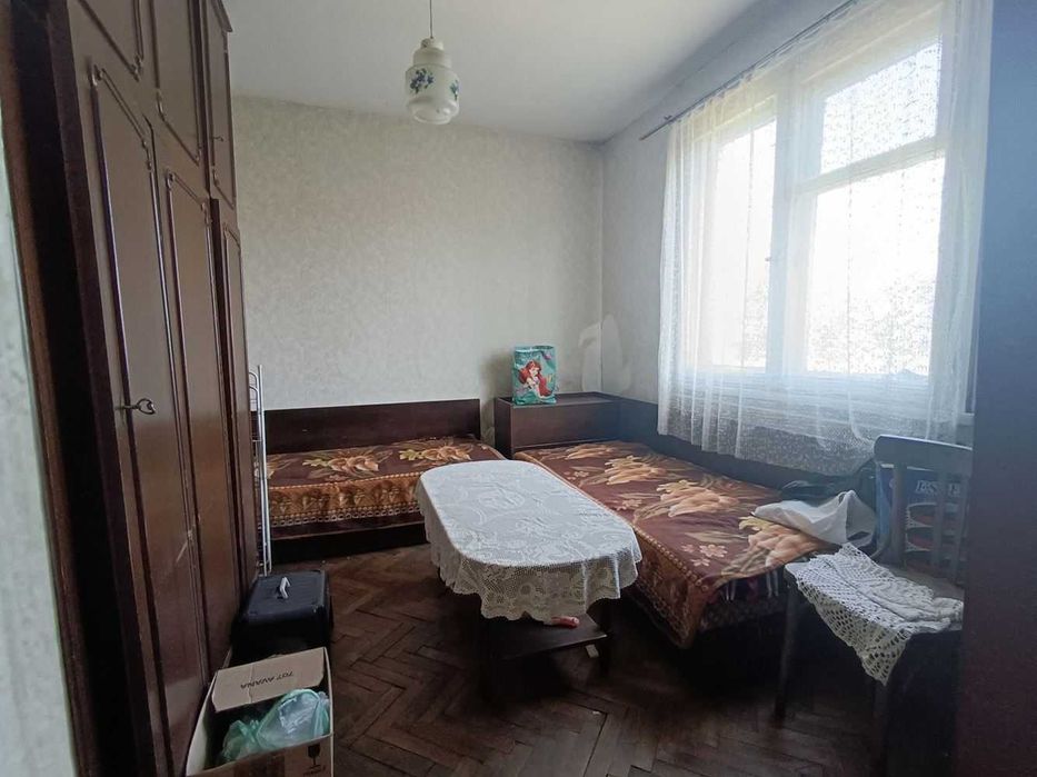 Продава се Двустаен апартамент в Велико Търново, Център - 65 кв.м за 1570 €/кв.м - Снимка #4