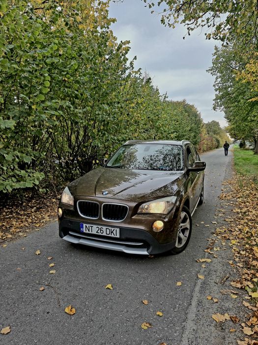 BMW X1 2011 — imagine 3
