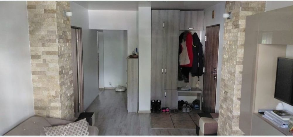 Apartament de închiriat