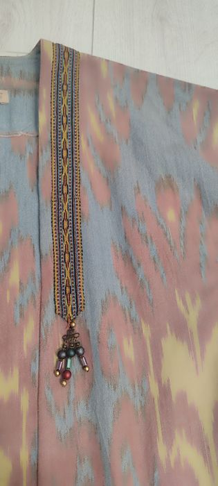 Продается Чапан для девочек