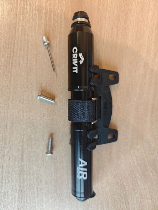 Помпа за велосипедни гуми Crivit