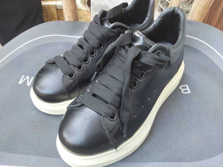 Мъжки кецове Alexander McQueen u Karl Lageгfeld