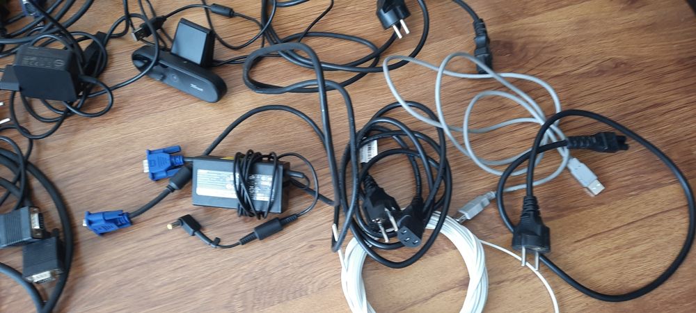 Кабели за компютри, USB и др.
