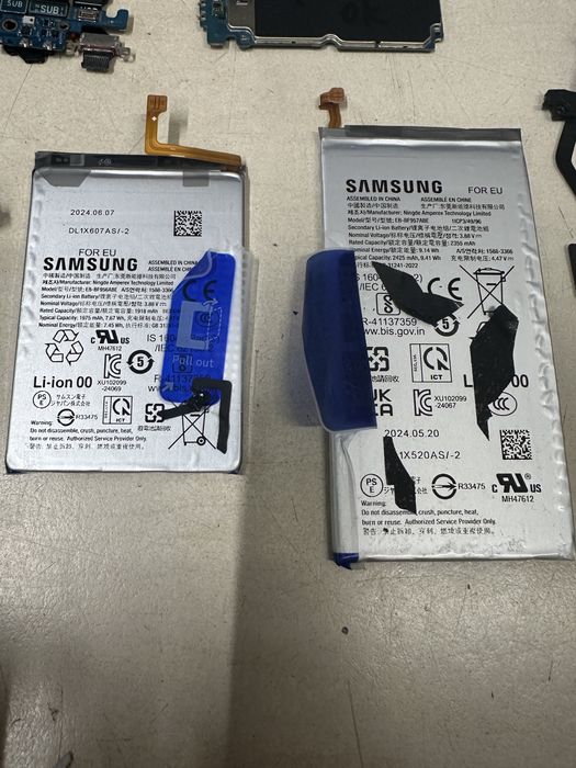 Dezmembrare samsung fold 6