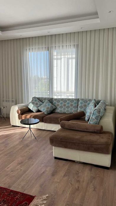 Сдам уютную 2х ком кв-ру 2\7\8 ор-р Аския базар, р-он Яккасарайский Р7