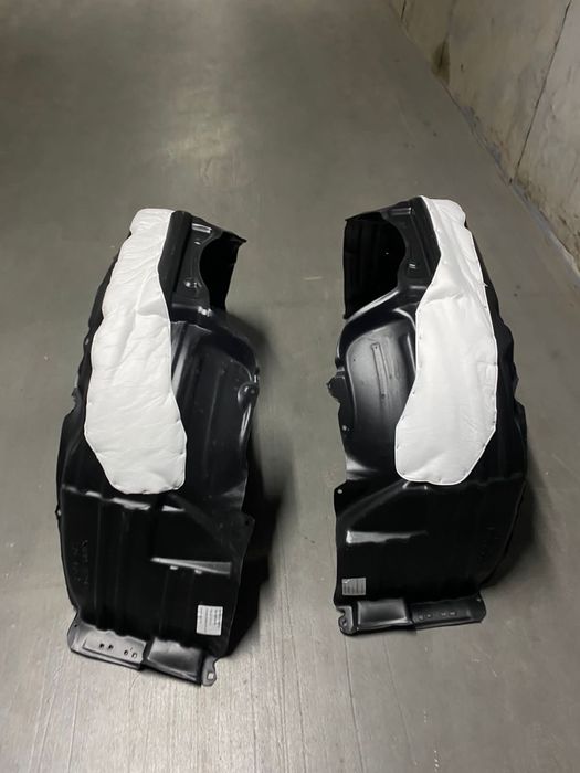 Фары  бампер Тойота  Сиенна