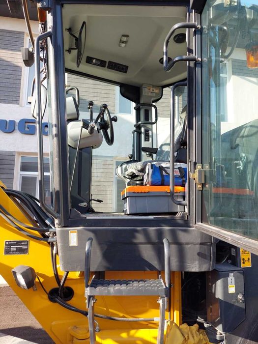 Автогрейдер  LiuGong 4180D  LiuGong от официального представителя