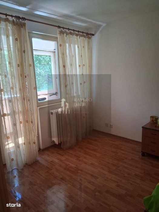 Apartament 2 camere/50mp/etaj 1/balcon/10 min metrou Dristor/Parc IOR