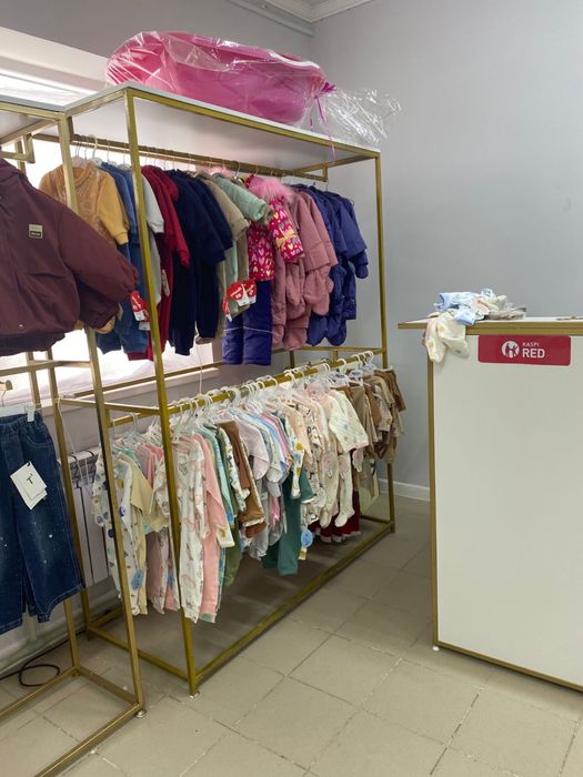 Стойка для одежды