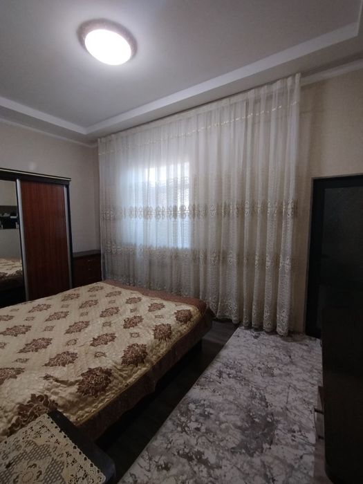 Ховли уй сотилади.