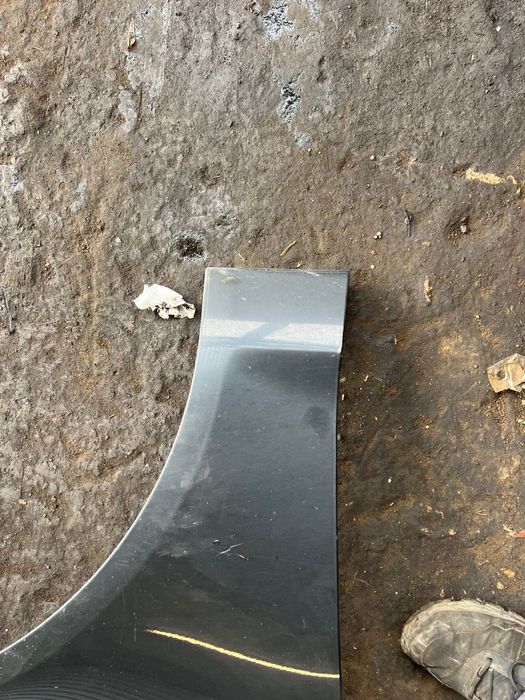 Десен калник Ауди AUDI A6 4G Sline код боя LX7U ном 12