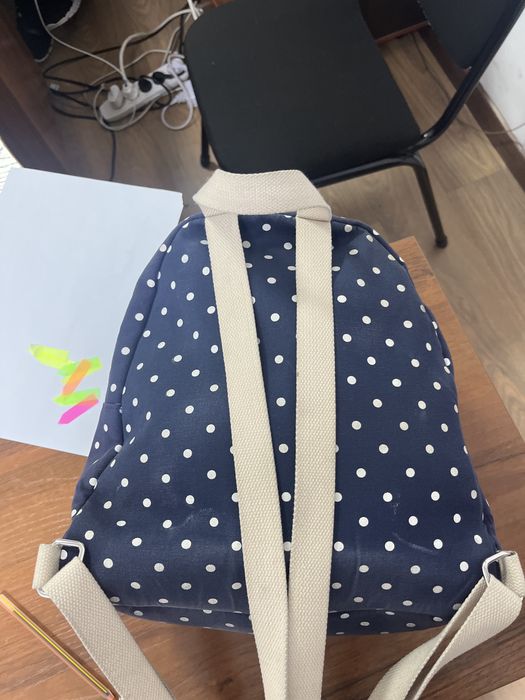 продам  повседневный  рюкзак