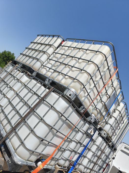 Bazine 1000 L de vânzare