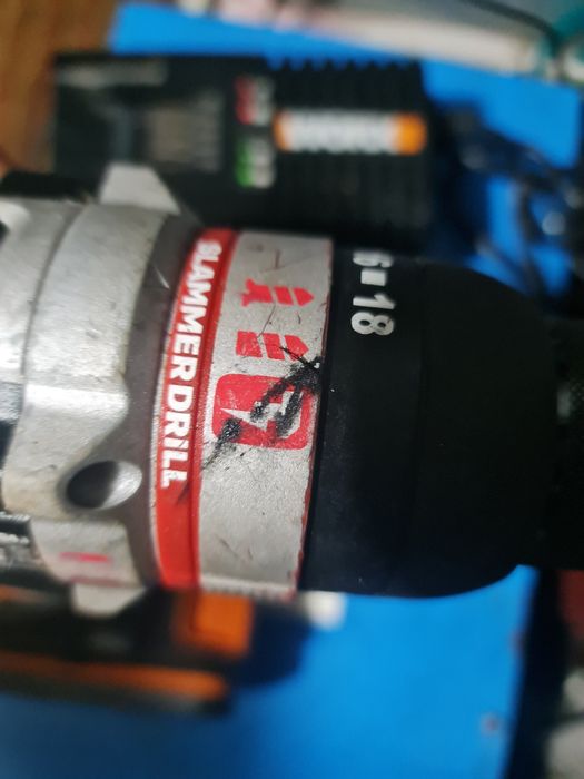 Bormașină WORX 20v