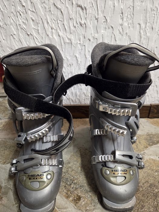 Дамски ски обувки