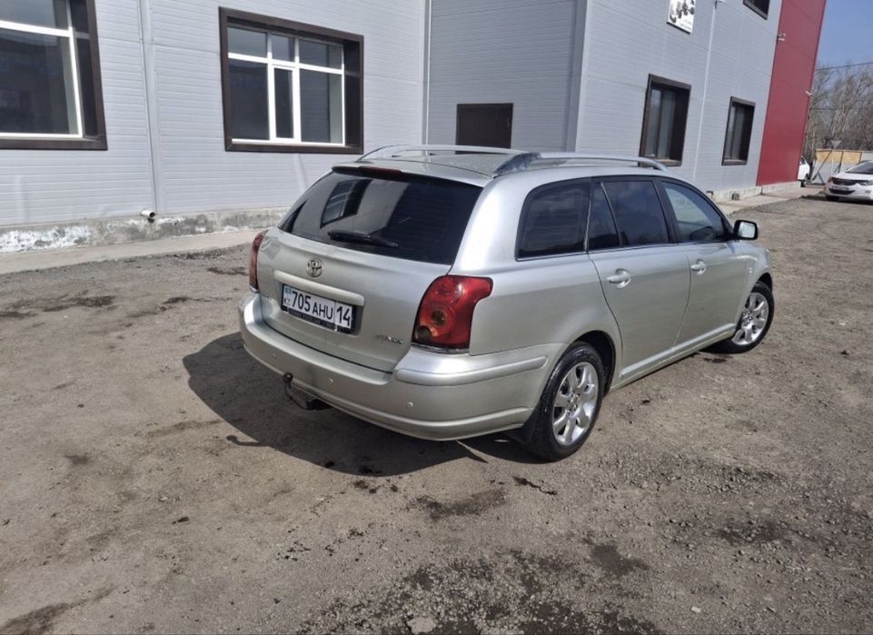 Тойота Авенсис  05г. универсал