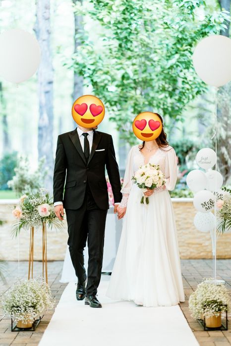 Rochie de mireasa 2024