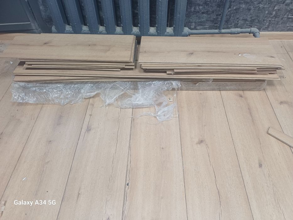 Ламинат продам  хороший