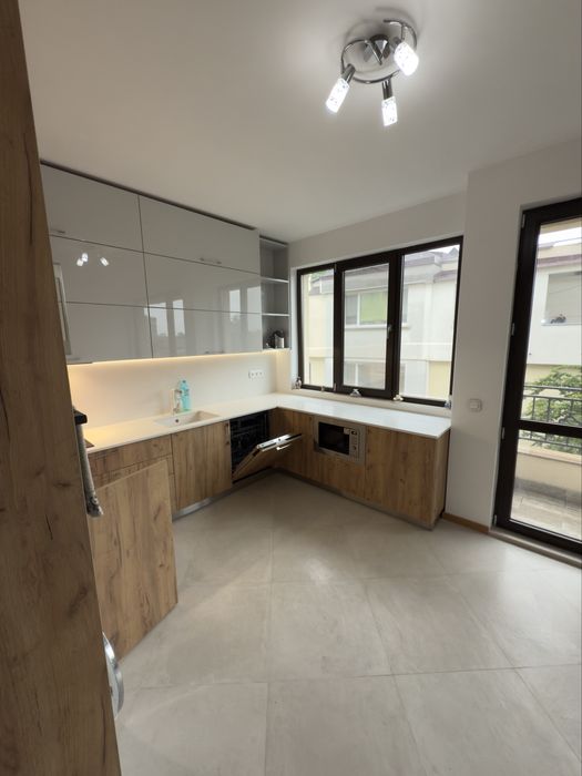 Продава се Мезонет в София, Карпузица - 265 кв.м за 2084 €/кв.м - Снимка #2