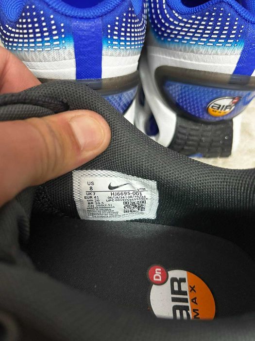 Продават се маратонки Nike air max DN